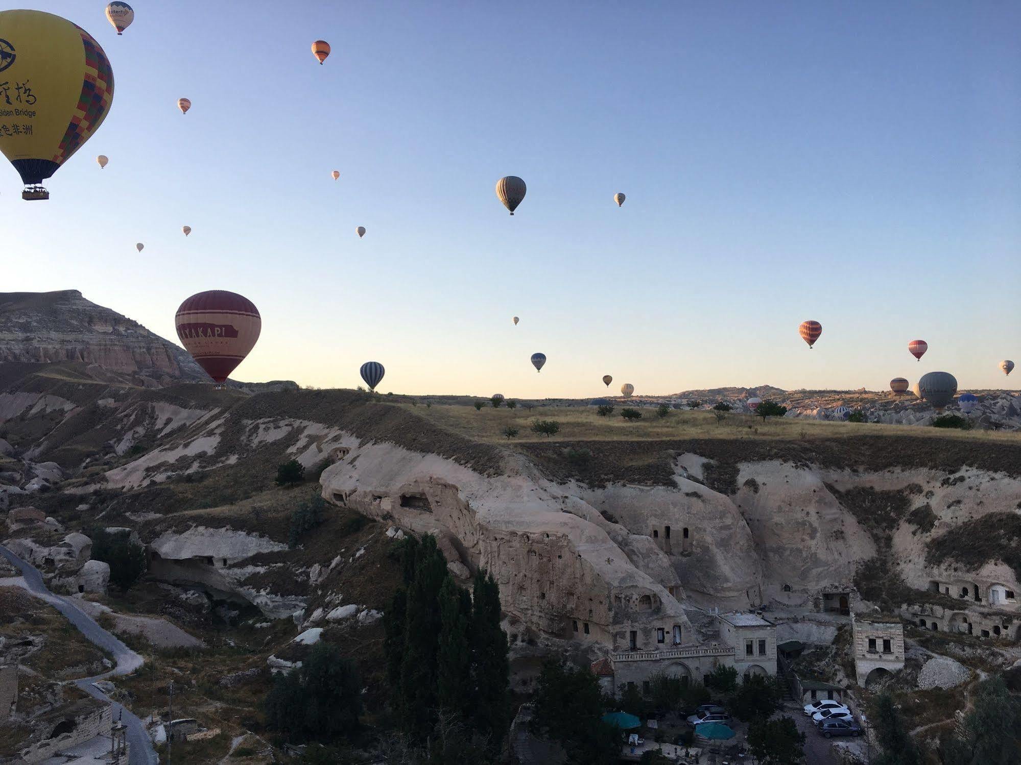 The Village Cave Hotel Göreme Exterior foto